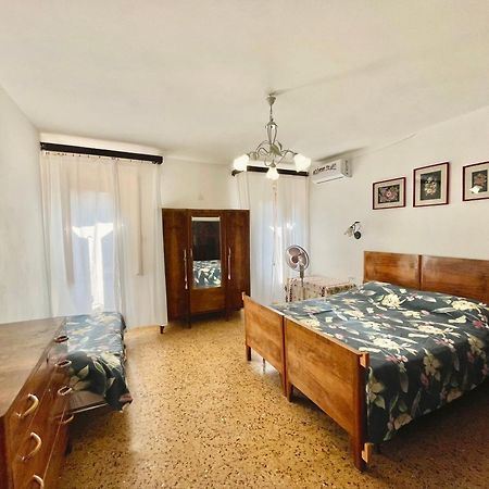 L'Encanto De Luna -Una Casa Autentica Comacchiese Comacchio Zewnętrze zdjęcie