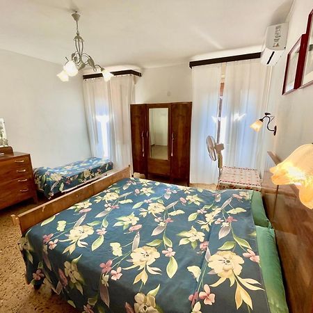 L'Encanto De Luna -Una Casa Autentica Comacchiese Comacchio Zewnętrze zdjęcie